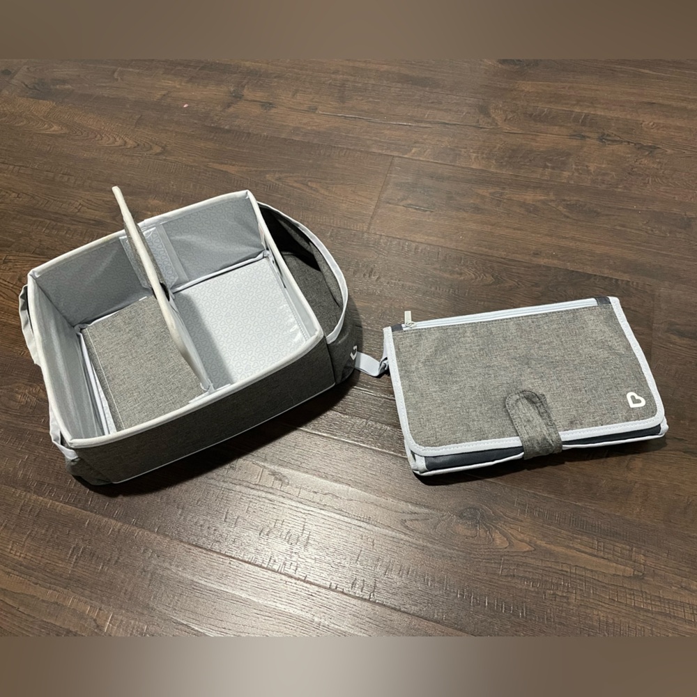 Munchkin Grat Foldable Nursery Storage Caddy Set